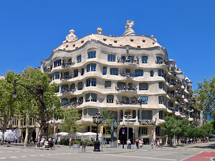 Casa Milà